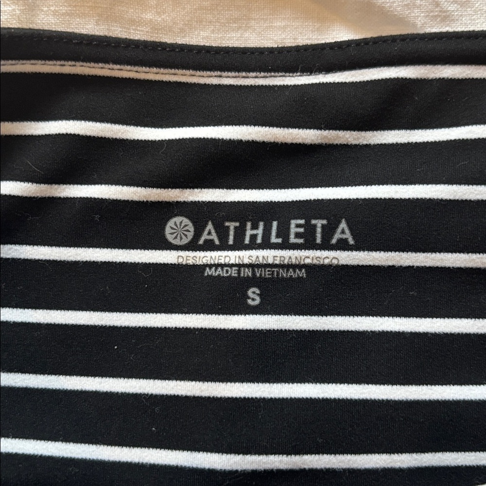 Athleta Elation Virasana Stripe 7/8 Tight - Picture 6 of 11